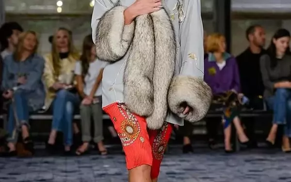 Next-Gen Icons: Lila Moss and Iris Law Captivate at Connor Ives' New York Fashion Week Showcase