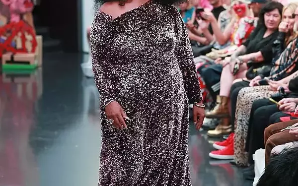Alison Hammond Graces London Fashion Week Runway Alongside Prue Leith and Jo Wood in Dazzling Debut