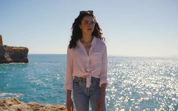 Unpersuasive Romantic Travelogue: A Review of 'Love of Your Life'