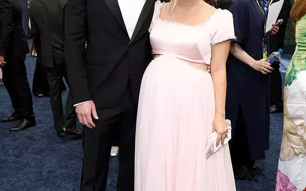 Kaley Cuoco and Tom Pelphrey Shine at the Emmys: A Night of Celebration and Family