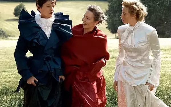 Netflix's 'Pride and Prejudice' Adaptation: Behind the Scenes with the Bennet Family Cast