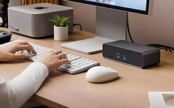 HyperDrive Next Thunderbolt 5 Dock price drops to $320