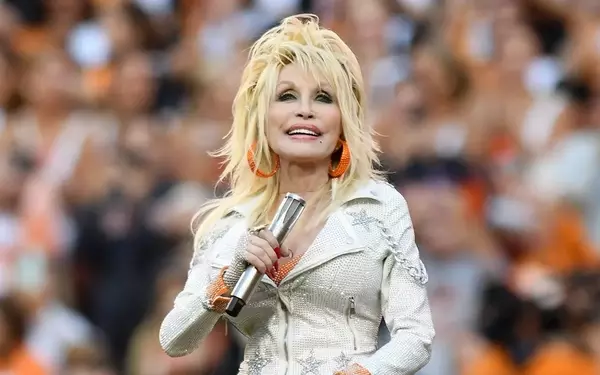 Dolly Parton's Posthumous Recognition at Americana Honors & Awards