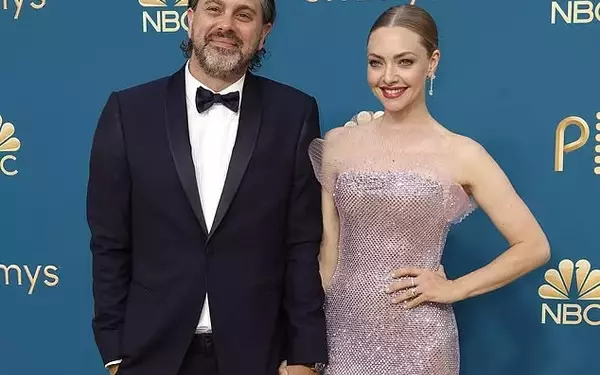 The True Story Behind Amanda Seyfried's Marital Dissolution with Thomas Sadoski