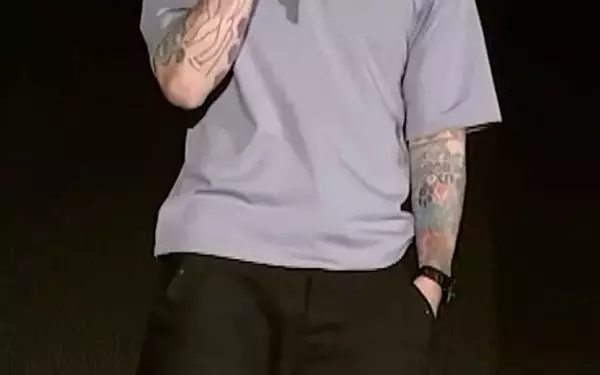 Ed Sheeran's Emotional Concert Addresses Geopolitical Conflict