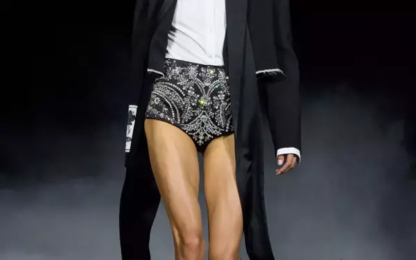 Erdem's Spring 2027 Ready-to-Wear Collection: A Vision of Modern Elegance
