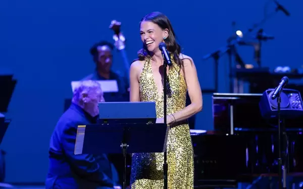 Sutton Foster's Enchanting Jazz Night with Special Guest Hugh Jackman
