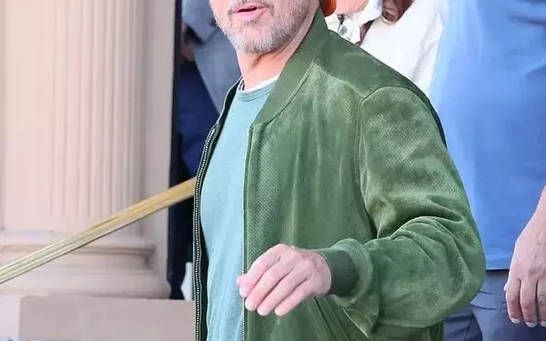 Brad Pitt's Youthful Appearance at San Sebastian Film Festival