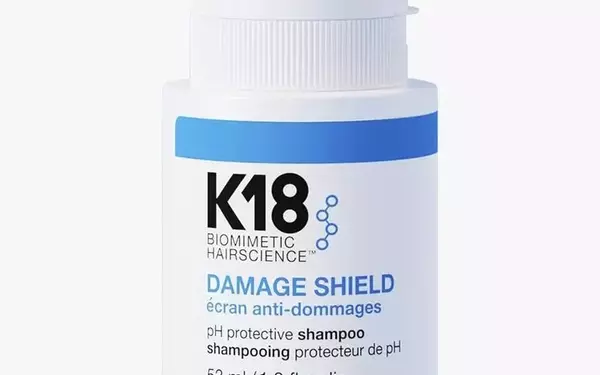 Achieving Smooth, Frizz-Free Hair: A Comprehensive Guide