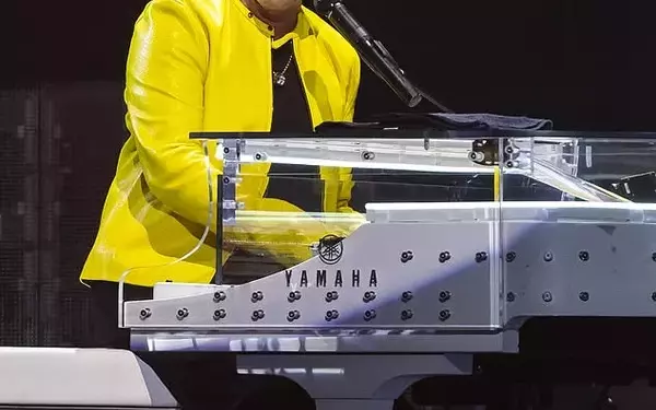 Lionel Richie Hospitalized Again Following Repeat Heart Incident