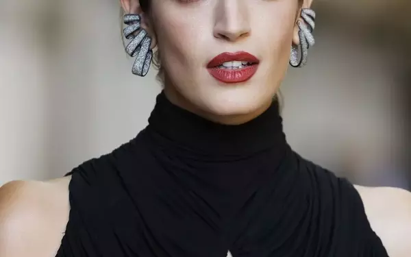 The Essence of Italian Beauty: A Glimpse into Vogue World Milan's Style Showcase