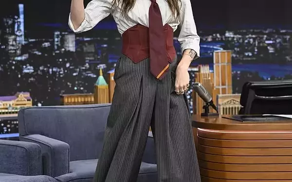 Cara Delevingne's Athletic Prowess and Emotional Performance on "The Tonight Show"
