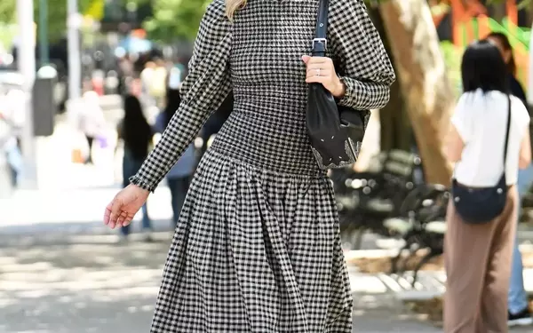 Chloë Sevigny's Effortless Fall Fashion: Mastering the Art of Elevated Casualwear