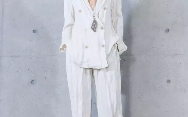 Emporio Armani's Spring 2027 Collection: A Reflection on Time and Succession