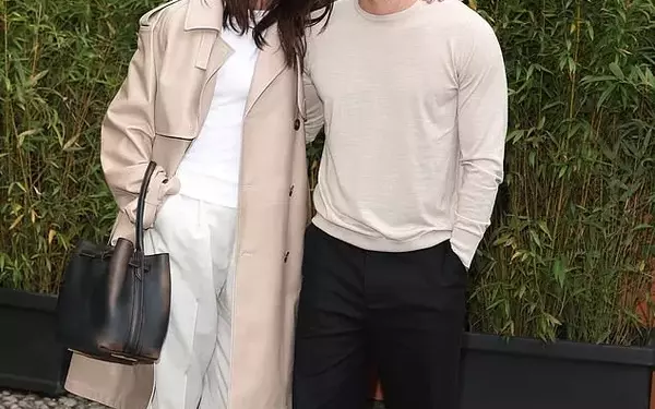 Katie Holmes and Jason Bard Yarmosky Display United Front at Milan Fashion Week