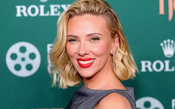 Scarlett Johansson Attends "Paper Tiger" NYFF Premiere After Missing Cannes