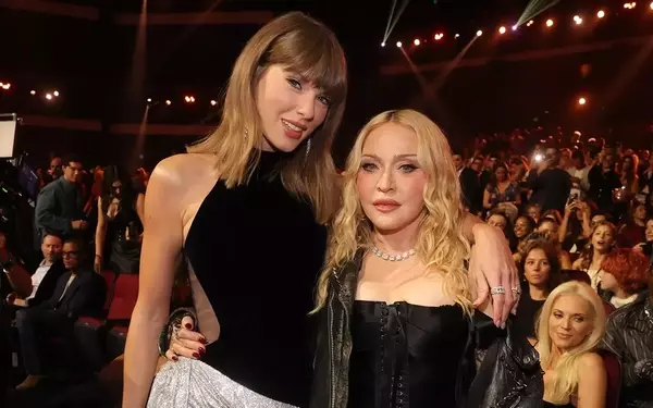 Behind the Scenes at the 2026 MTV Video Music Awards: Unseen Moments and Star Interactions