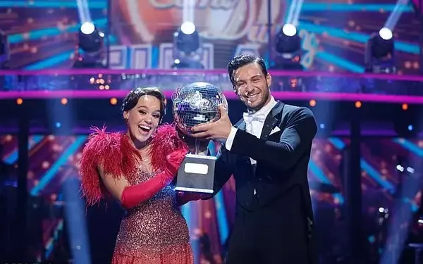 Ellie Leach Endorses 'Strictly Come Dancing' Revamp Amidst Fan Debate