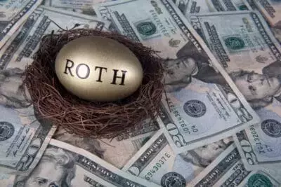 Maximizing Retirement Income: A 5% Withdrawal Strategy with Four ETFs