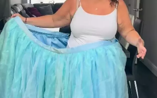 Amy Tapper's Remarkable 8.5 Stone Weight Loss Journey Unveiled