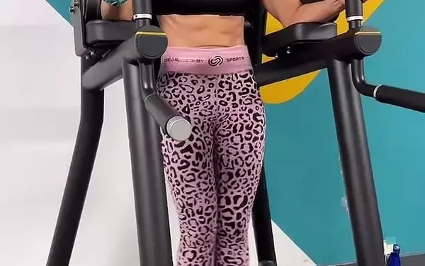Suzanne Shaw's Fitness Journey: Six-Pack Transformation Revealed