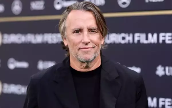Richard Linklater on the Epic 20-Year Production of 'Merrily We Roll Along' and Reflections on His Celebrated Career