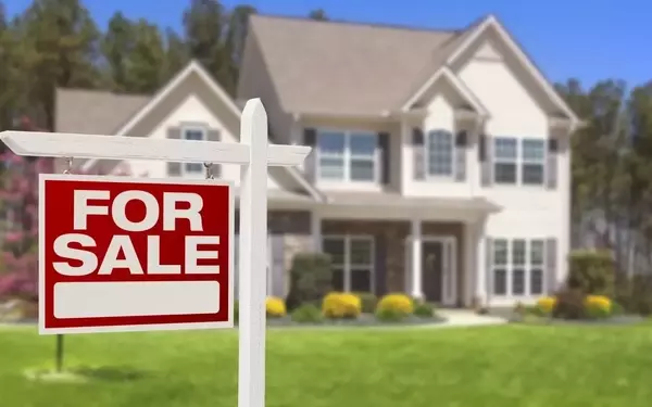 High-Yield Real Estate ETF: A Hands-Off Approach to Property Income