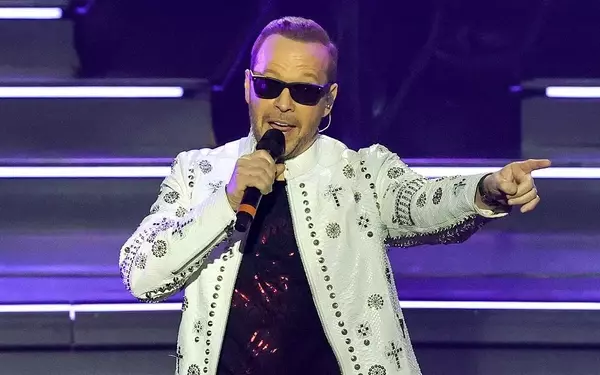 Donnie Wahlberg Reflects on NKOTB's Las Vegas Residency and Future Plans