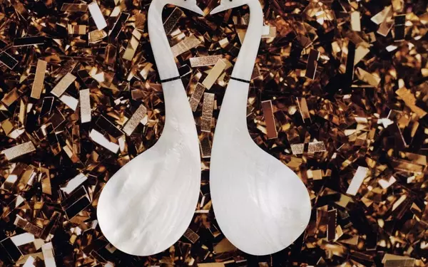The Ultimate Guide to Holiday Gifts for Her