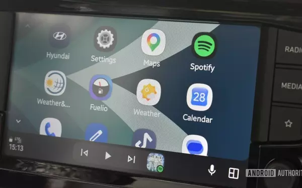 Google's Flawed Approach to Android Auto Weather Integration: A Critical Review