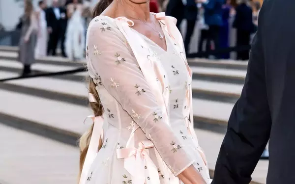 Sarah Jessica Parker's Gala Style: A Symphony of Ribbons