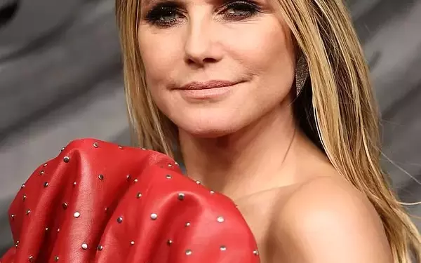 Star-studded Gala in Paris Lights Up Fashion Week