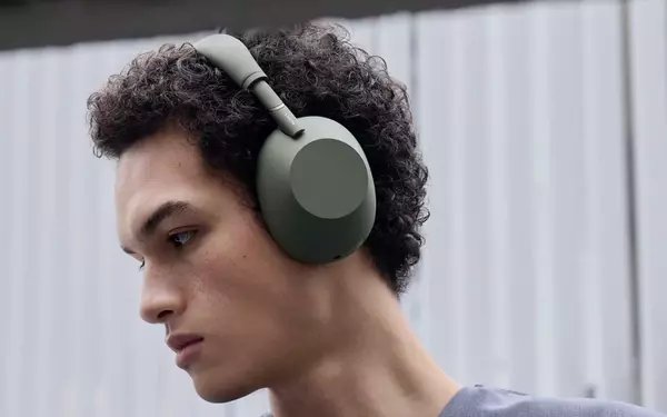 Sony WH-1000XM6 Headphones Available at a Reduced Price