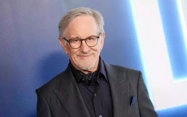 Steven Spielberg to Guide 'Transformers' Franchise with Eighth Installment at Paramount Pictures