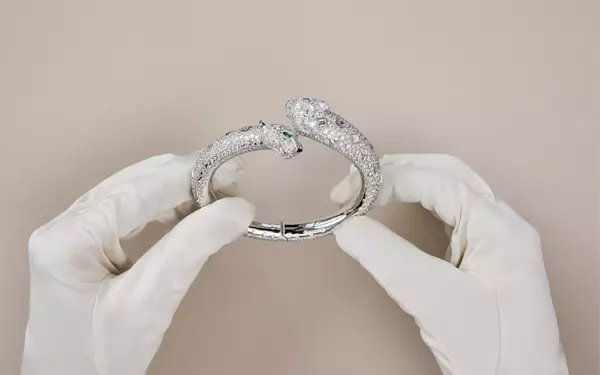 Cartier's Animal Kingdom: A Century of Exquisite Jewelry