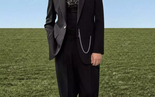 Fumito Ganryu's Spring 2027 Collection: Bridging Fashion Gaps