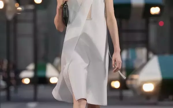 Louis Vuitton's Spring 2027 Ready-to-Wear Collection: A Glimpse into Future Fashion