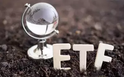 International High-Dividend ETF Outperforms Domestic Counterpart Over Five Years, Offers Higher Payouts