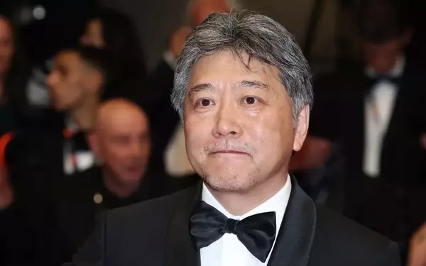 Kore-eda Hirokazu's Film with Eddie Redmayne Under Script Development