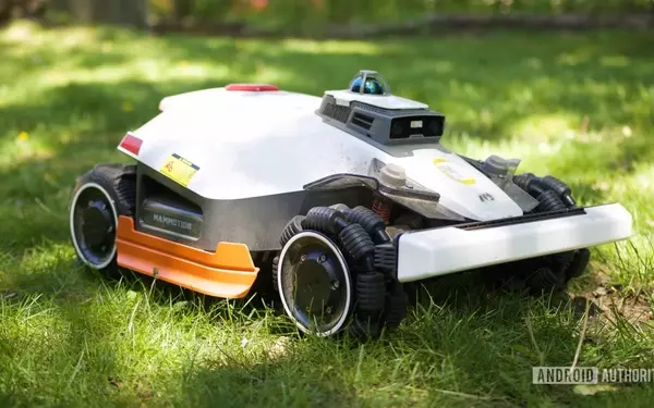 Mammotion LUBA 3 AWD Robot Mower Gets Significant Prime Day Discount