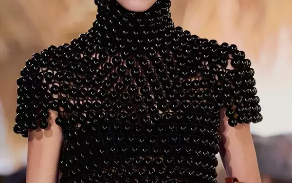 Unveiling the Spring 2027 Fashion Collections: A Statistical Journey Through Creativity