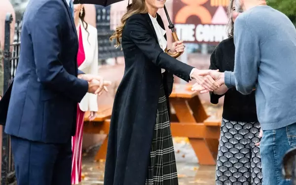 The Princess of Wales's Symbolic Attire in Belfast