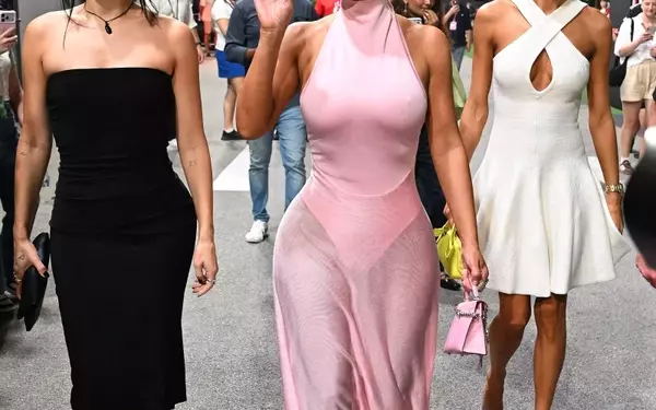 Kim Kardashian's Striking WAG Style at the Singapore Grand Prix