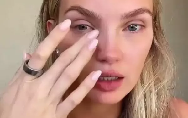 Victoria's Secret Snubs Romee Strijd for Upcoming Show