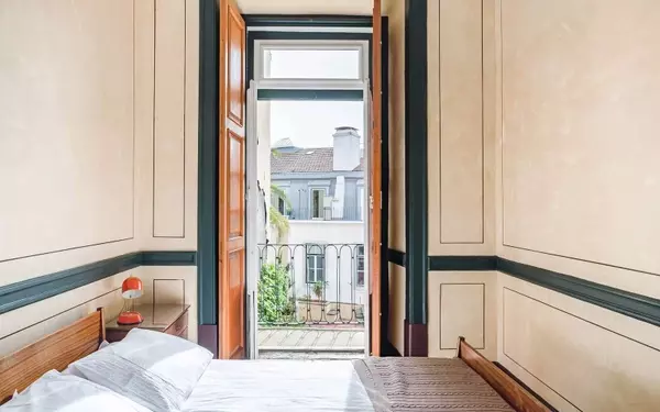 Discovering Lisbon: A Guide to the City's Top Airbnb Stays