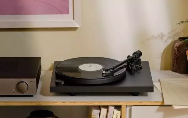 Cambridge Audio Introduces Spira Turntable for Effortless Vinyl Enjoyment