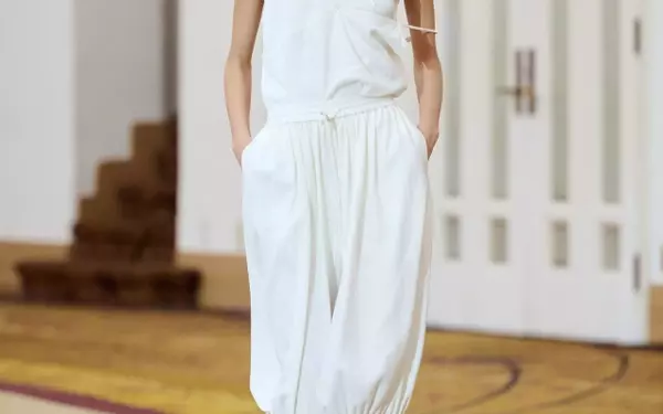 Xu Zhi's "The Girls" Collection: A Fusion of Eras and Sensibilities