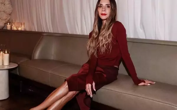 Victoria Beckham's Burgundy Midi Skirt: A Masterclass in Sophisticated Style