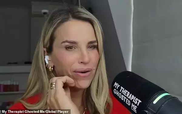 Celebrity Fallout: Vogue Williams Challenges Kelly Clarkson Over Small Business "Shaming" Controversy