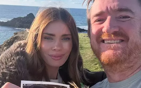 Celebrity Chef's Son Announces Pregnancy, Reveals Secret Separation